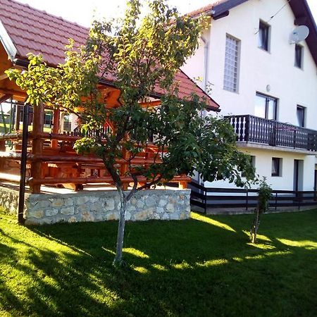 Apartments Dale Smoljanac Eksteriør bilde